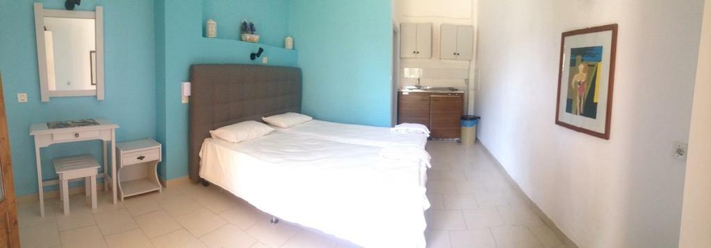 Athina Aparthotel Kávos Екстериор снимка
